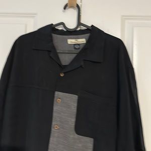 Tommy Bahama Classic Camp Shirt (Large)